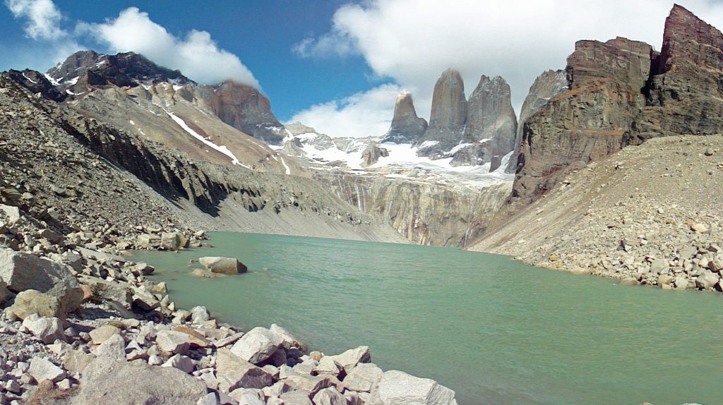 Torres del Paine CC BY-SA 3.0 Felipedd